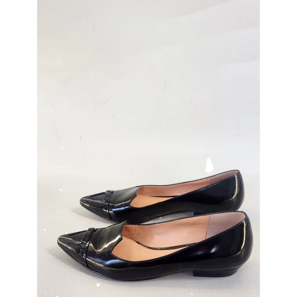 Sigerson Morrison Pointy Toe Flats Women 8 Black Patent Leather Quiet Luxury